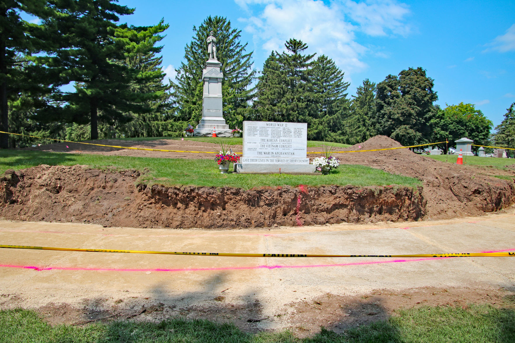 Evergreen Memorial Court